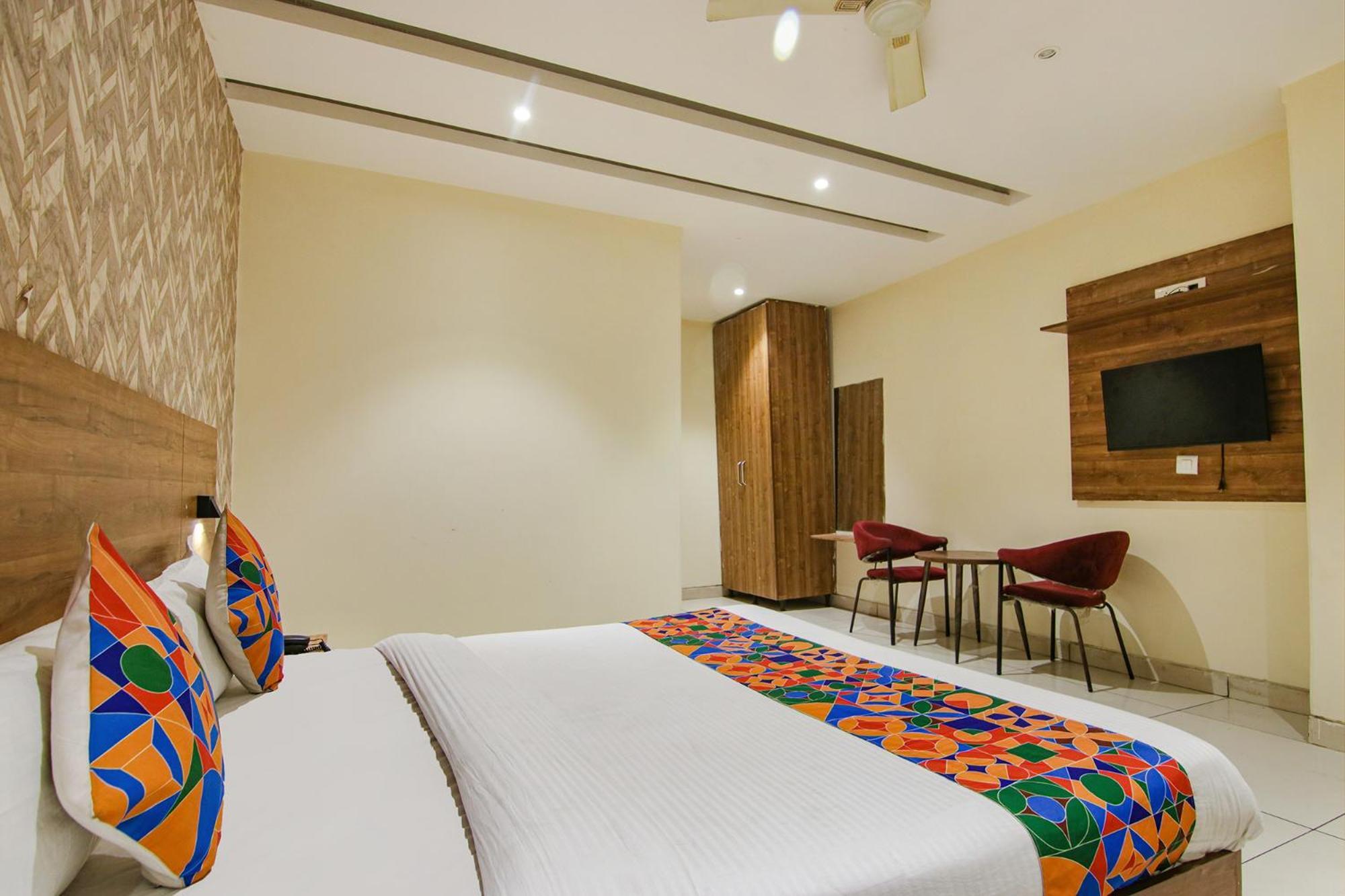 Fabhotel Golden Glory نيودلهي المظهر الخارجي الصورة