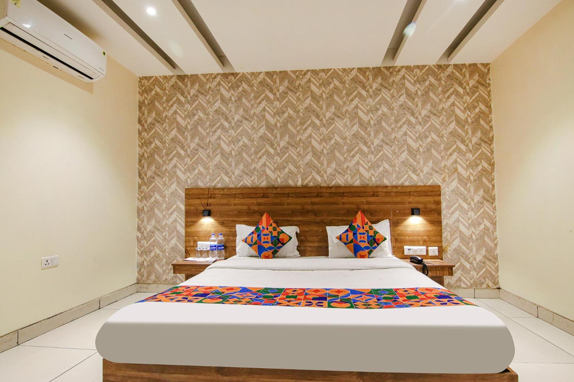Fabhotel Golden Glory نيودلهي المظهر الخارجي الصورة