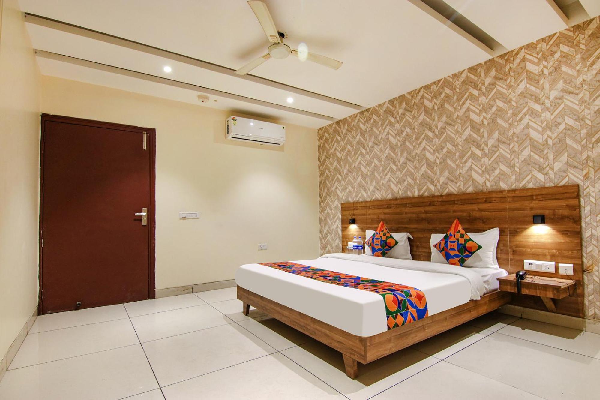 Fabhotel Golden Glory نيودلهي المظهر الخارجي الصورة
